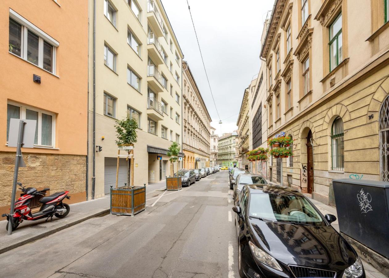 Feel Home Superior # Free Parking # Balcony # Ac Budapest Esterno foto